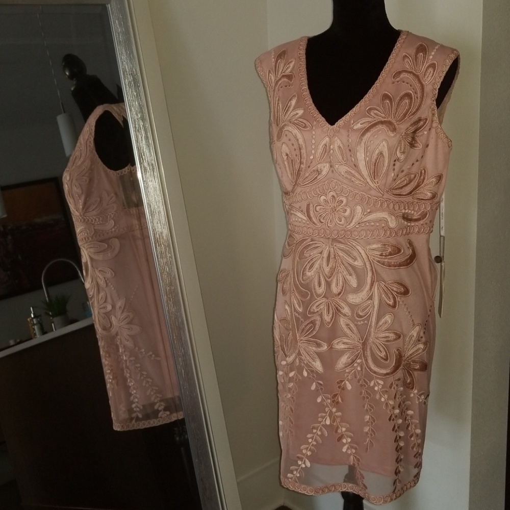 💥OFFERS💥 Sue Wong Sheath Dress